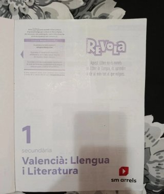 Libro Llengua i Literatura valenciana,Revola 1 eso