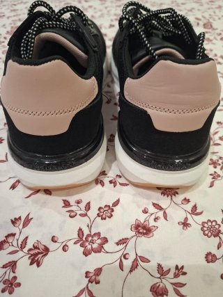 Zapatillas Calvin Klein Mujer Negras y Rosas