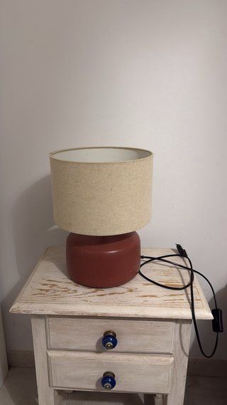2 Lámparas de Mesa Cerámica y Tela 50€ casa una