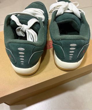 Jordan Session Verde Talla 42