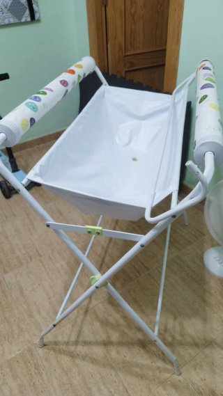 Cambiador de bebé con soporte