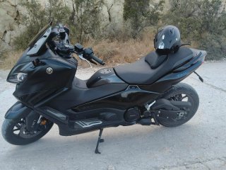 Yamaha TMAX 560 Negra tech max