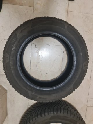 Neumáticos Bridgestone 205/60/16 96V