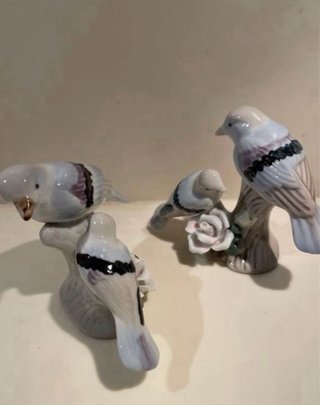 Statuette porcellana uccellini e fiori