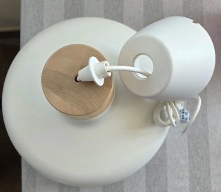 Lámpara colgante Ikea madera y beige