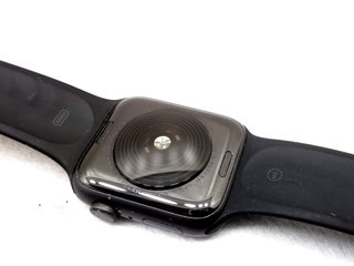 E65013-0 APPLE WATCH SE 40MM (GPS) (A2351) ALUMINI