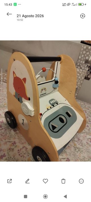 Andador bebé madera con juegos 5€