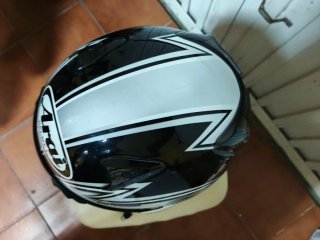 Casco Arai Quantum V
