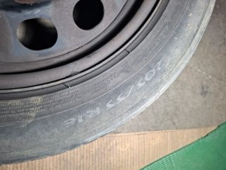 Rueda 205/55 R16 Michelin