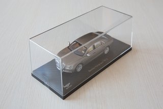 Bentley Flying Spur W12 Kyosho 1:43