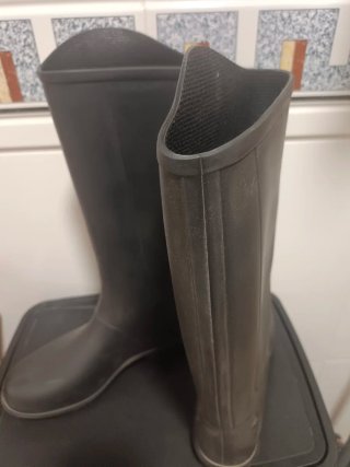 Botas de equitación negras,talla 34 ,tallan grande