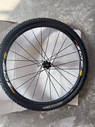 Bicicleta Scott Genius MC 12 + 2 ruedas