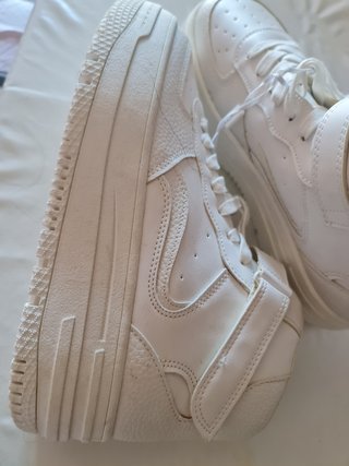 Zapatillas Bershka plataforma blancas talla 41