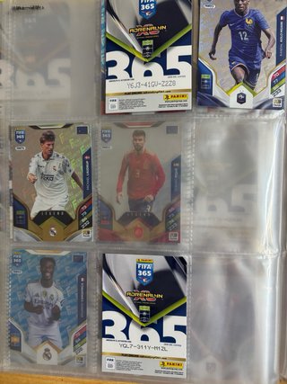 Álbum Panini FIFA 365 Adrenalyn XL 2026 +cartas