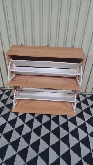 Mueble zapatero de madera