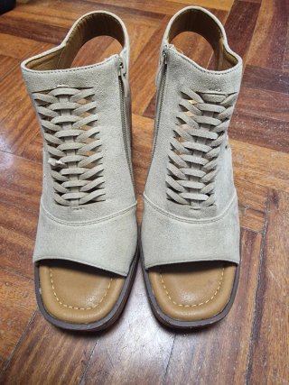 Sandalias Beige/Marrón Cuero Trenzado