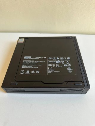 Lenovo ThinkCentre MQ75 Mini PC