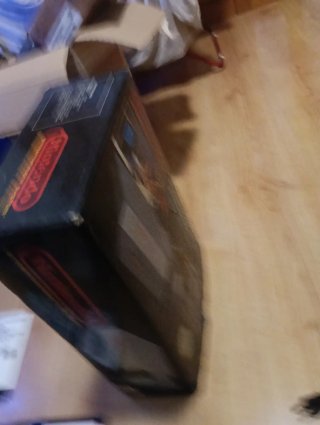 Nintendo NES con manuales y corchos
