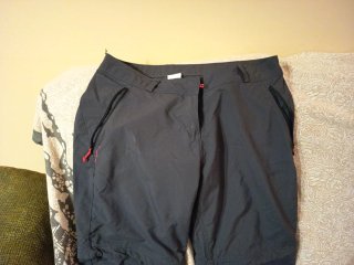 Pantalones convertibles Quechua Talla M / 42
