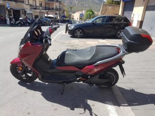 Moto eléctrica (125cc)