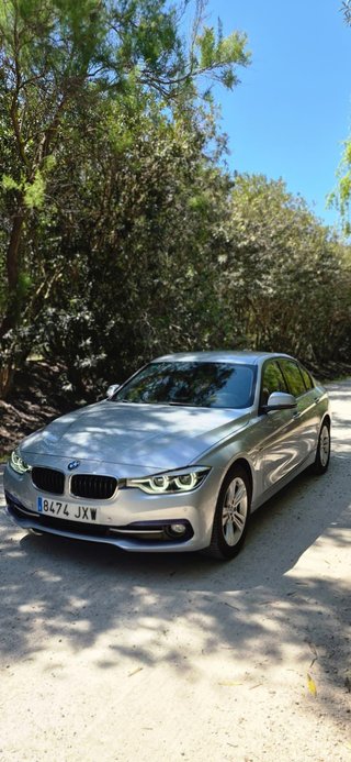 BMW 318d SportLine 2017 – 150 CV