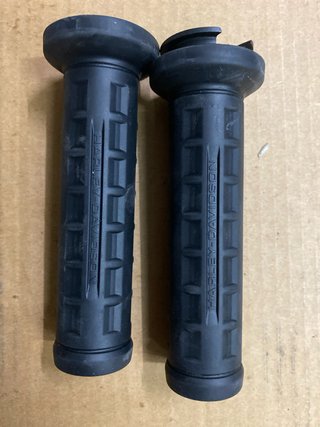 Puños Harley Davidson Multi-Fit Negro