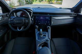 LYNK & CO 01 2023