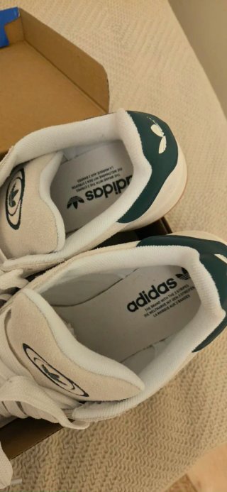 Adidas Campus 00s NUEVAS Talla 41 1/3 Beig y verde