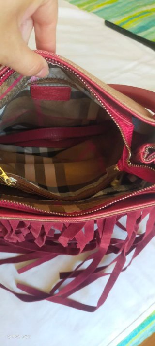 Borsa con frange e fantasia scozzese