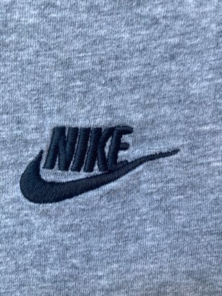 T-shirt Nike Grigia Logo Ricamato Taglia S