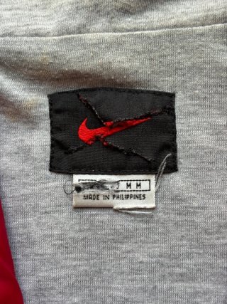 Chaqueta Cortavientos Nike Roja y Blanca Vintage