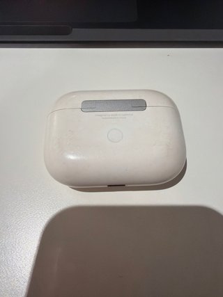 Airpods Pro 2 con estuche MagSafe