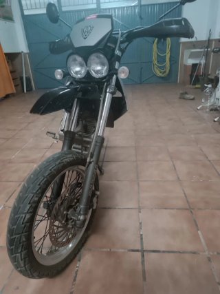 Derbi Senda 125 Supermotard Negra/Plata