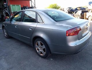 386745 038103925fd tapa motor audi a4 berlina (8e)