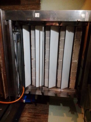 Asador de pollos profesional