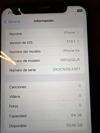 iPhone XR 64GB Rojo 83% Batería