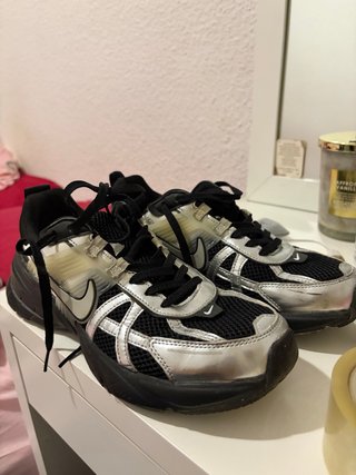 Zapatillas Nike V2K Negro/Plata