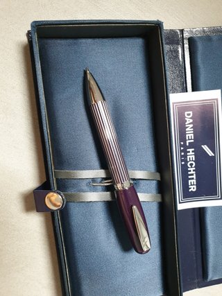 Bolígrafo Daniel Hechter Paris Morado