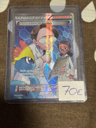 Carta Pokémon Entrenador Investigador de Fósiles