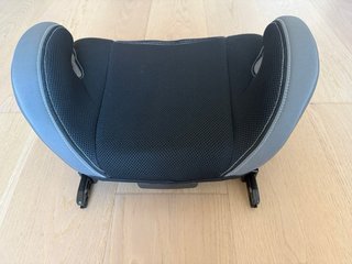 Alzador/Elevador coche infantil marca Play