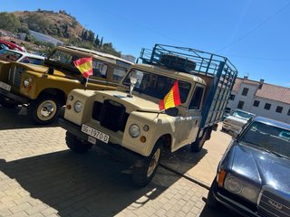 LAND ROVER SANTANA