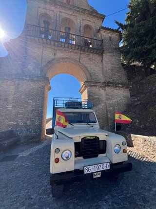 LAND ROVER SANTANA