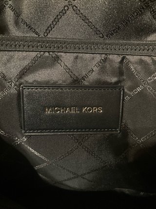 Mochila Michael Kors Negra