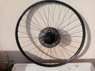 29 x30 rueda trasera ebike enduro nueva, boost