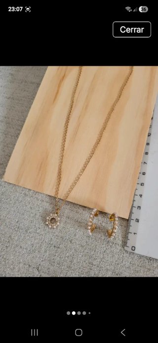 Conjunto collar y pendientes perlas doradas