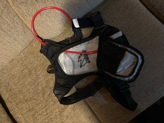 Mochila Uswe 3L Negra/Gris