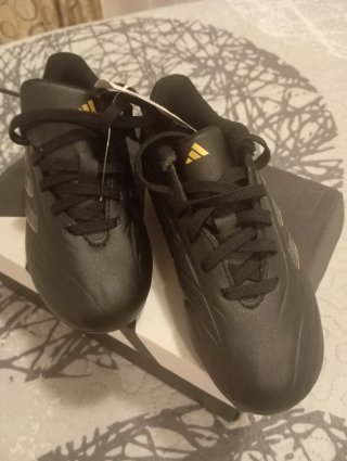 Botas de fútbol Adidas niño Talla 29