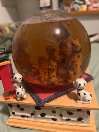 Bola de nieve Pongo y Perdita 101 Dálmatas, Disney