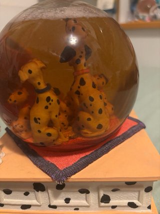 Bola de nieve Pongo y Perdita 101 Dálmatas, Disney