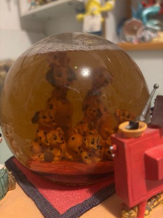Bola de nieve Pongo y Perdita 101 Dálmatas, Disney